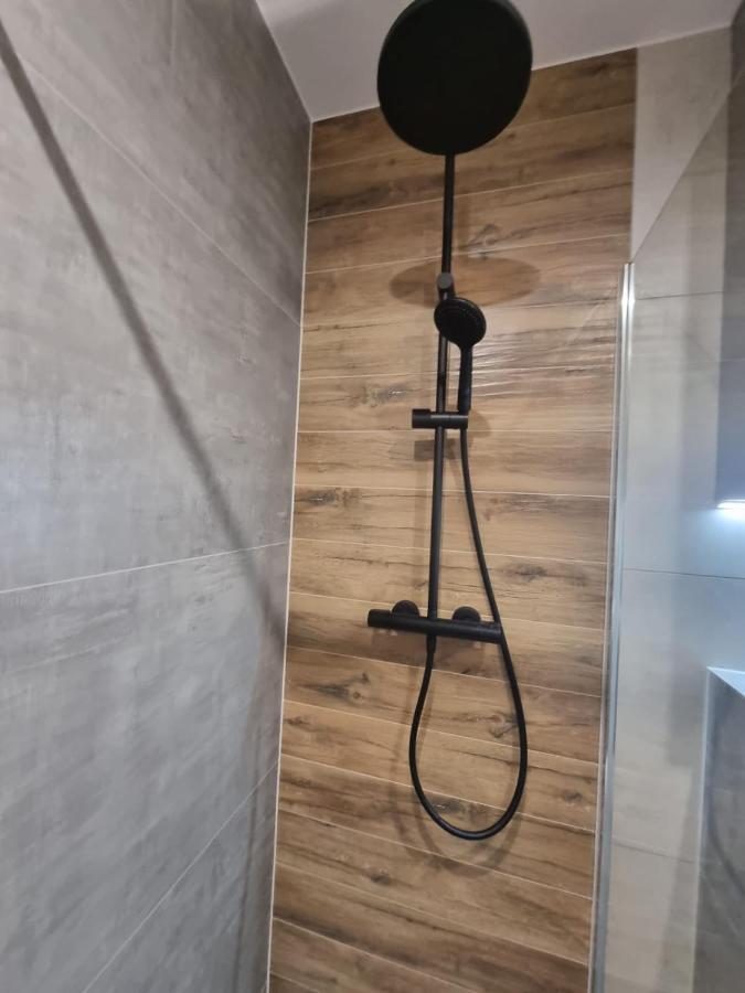 Apartament Lux Lemon Jelenia Gora Exterior photo